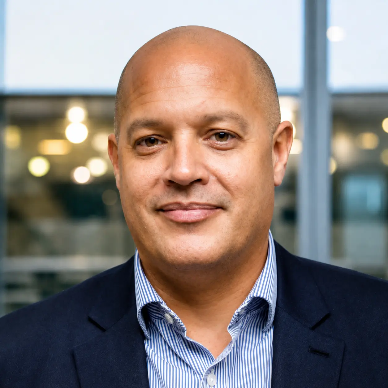 Portrait of Simon Legrand, founder of Fyrfly Systems
